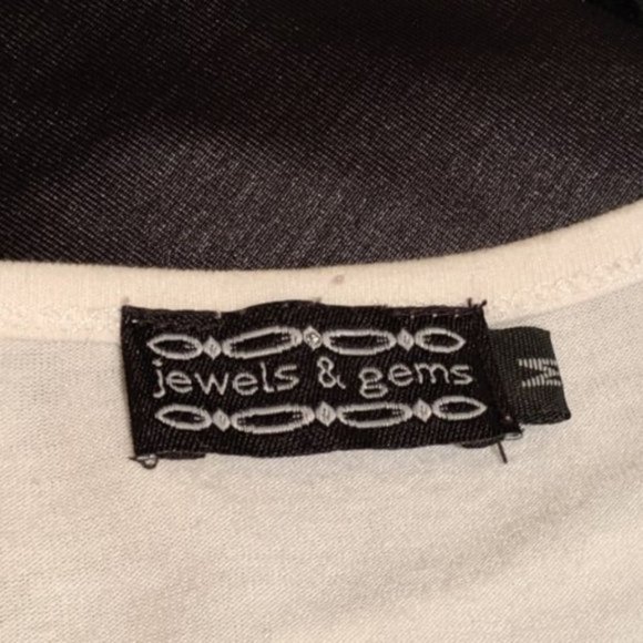 3/$20 / Jewels & Gems/Embellished White Tanktop - Picture 6 of 7